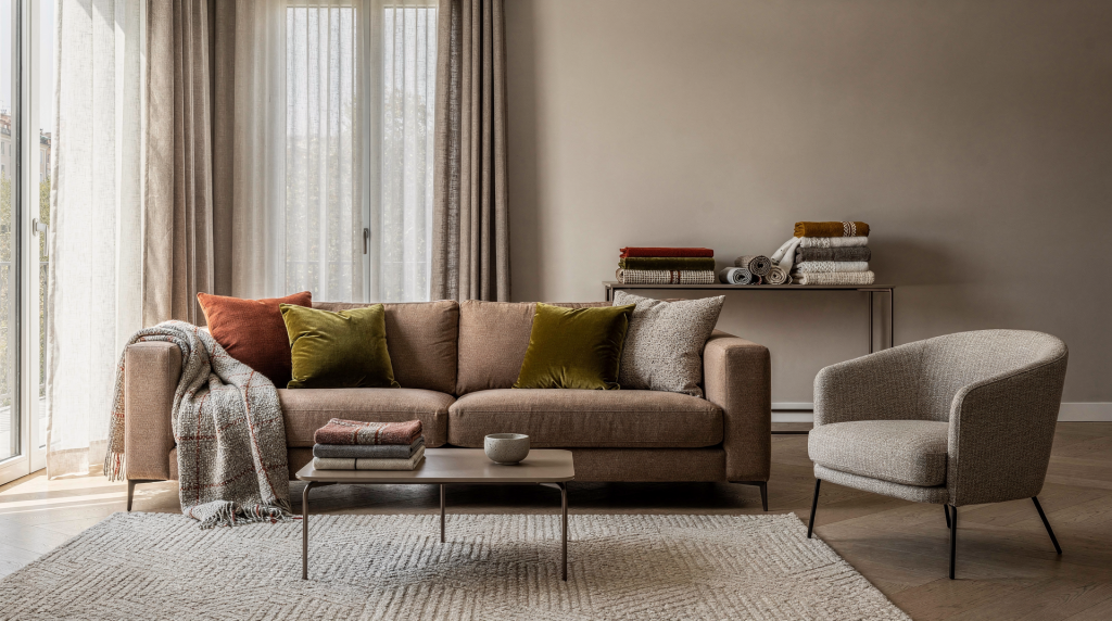 Styling Textiles in a Room: Layers, Colour and Texture